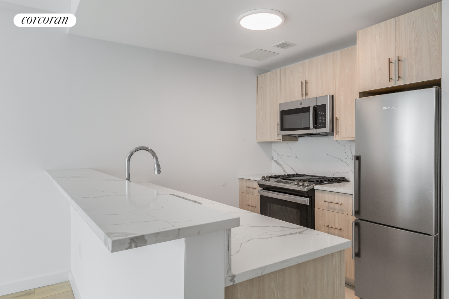 1516 Park Avenue, #8G