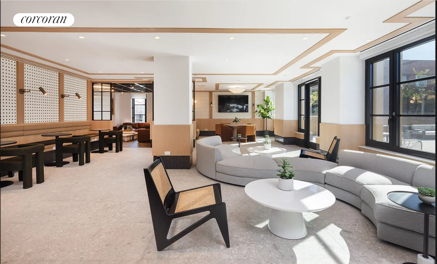 1100 Myrtle Avenue, #922