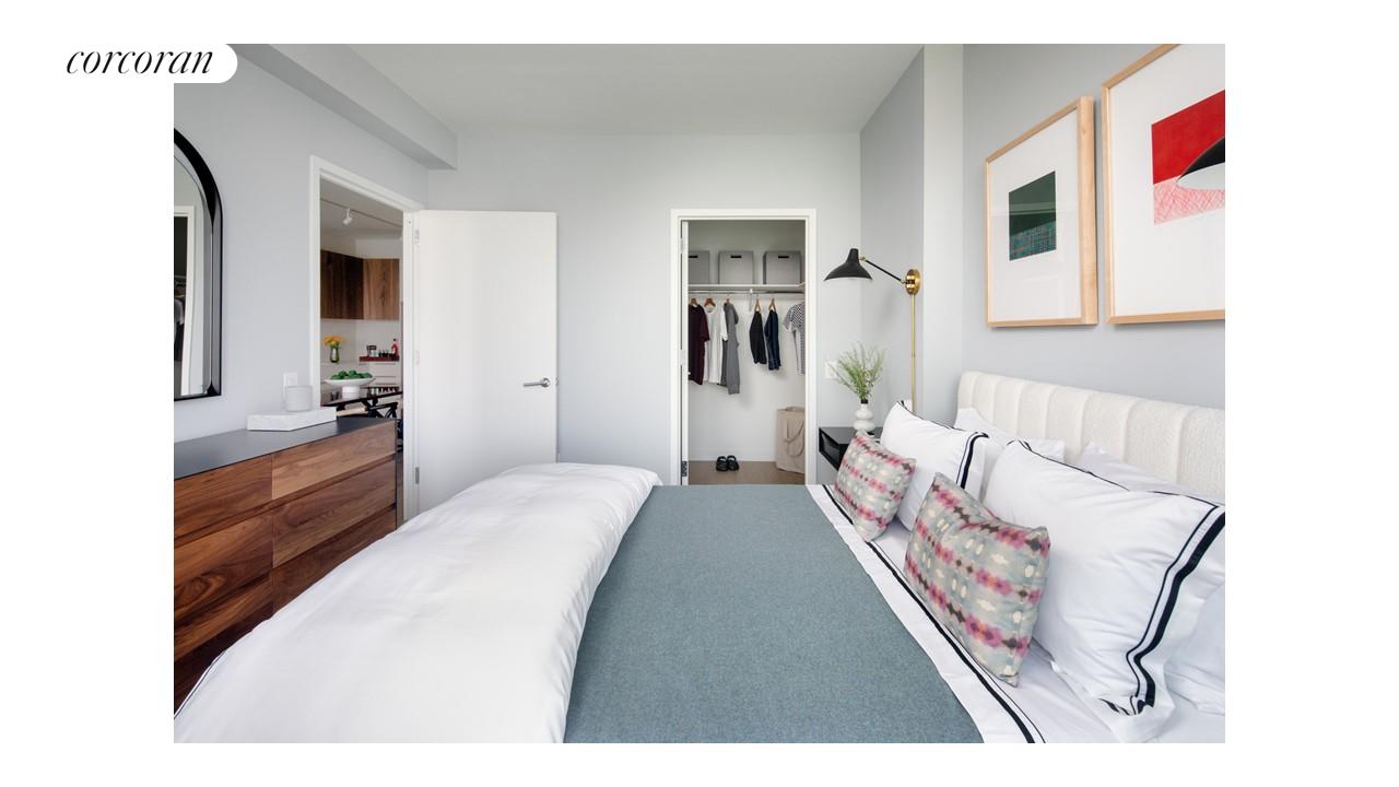 30-77 Vernon Boulevard, #117W