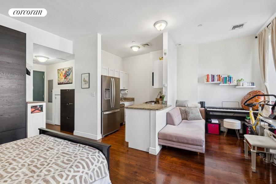 578 Atlantic Avenue, #2A