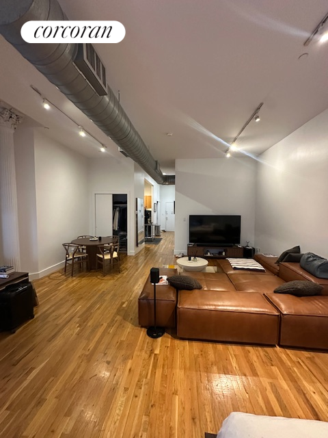 146 Duane Street, #4B