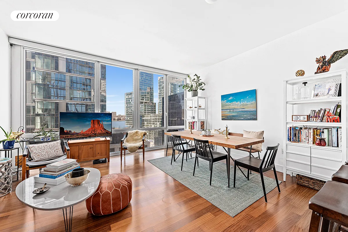 10 West End Avenue, #11E