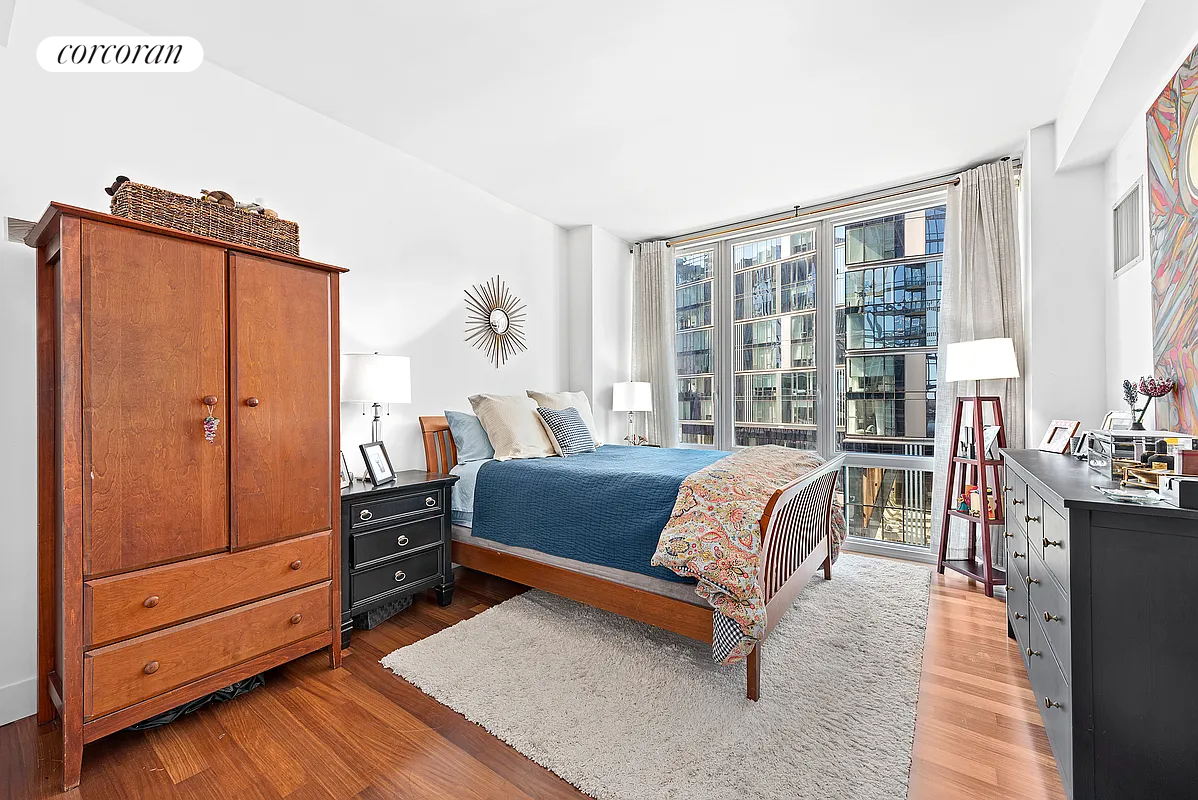 10 West End Avenue, #11E