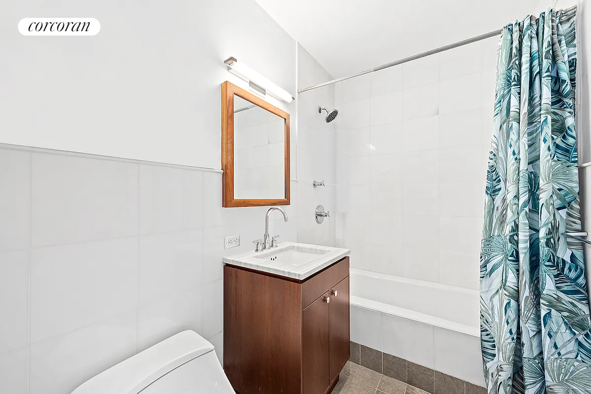 10 West End Avenue, #11E