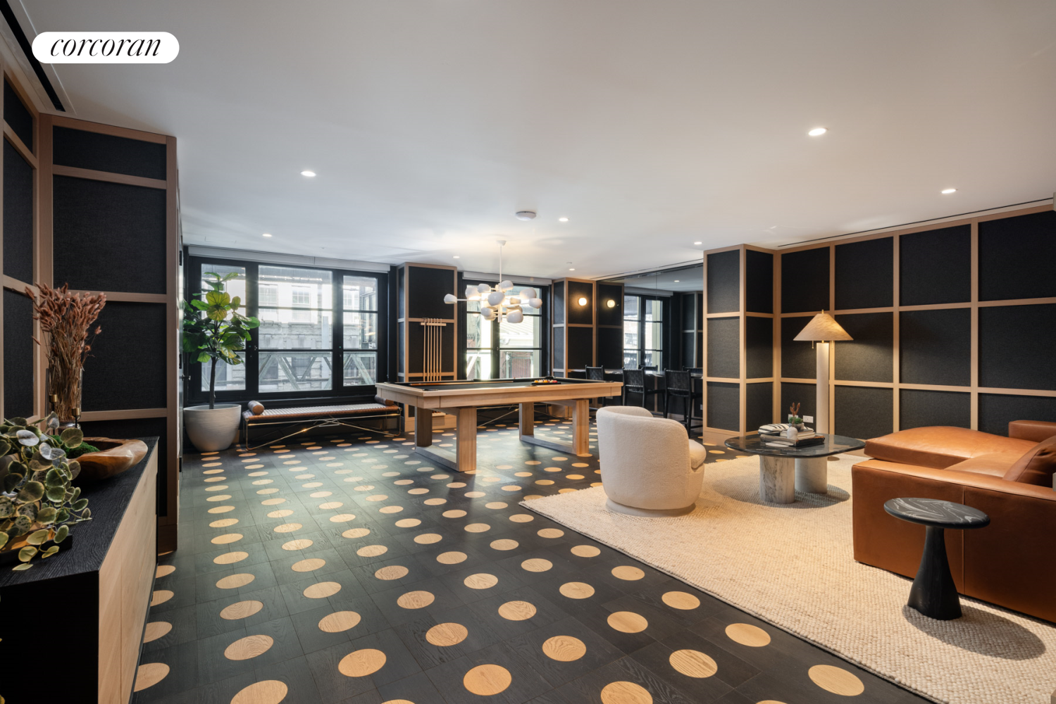 1100 Myrtle Avenue, #607
