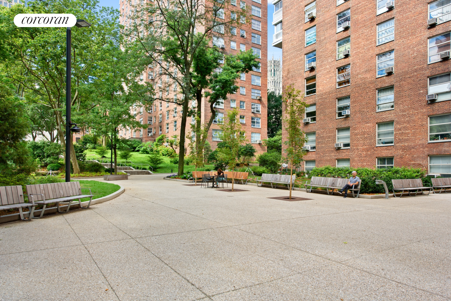 100 La Salle Street, #4A
