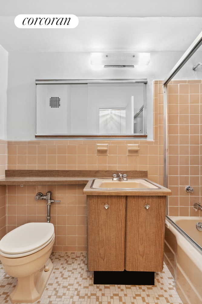 52-30 39th Drive Woodside Queens NY 11377