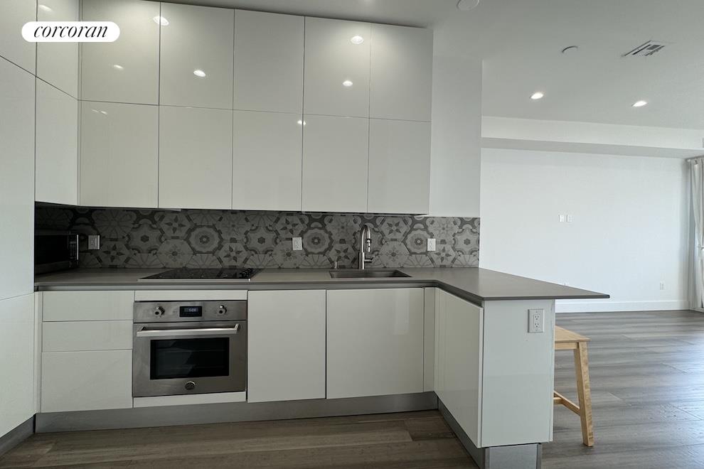 25-63 38th Street Astoria Queens NY 11103