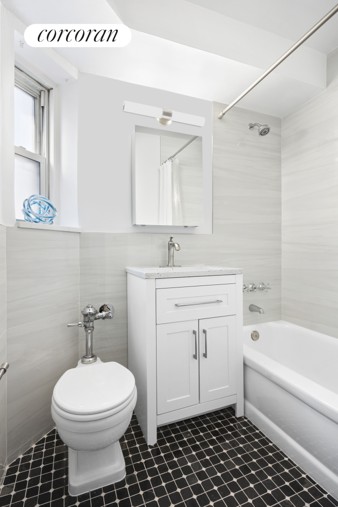 166 East 35th Street Murray Hill New York NY 10016