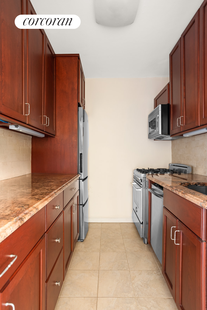 185 West End Avenue Lincoln Square New York NY 10023