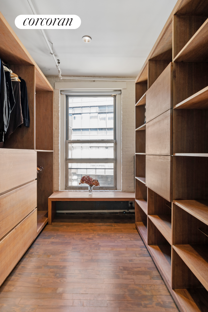 33 Bleecker Street Noho New York NY 10012