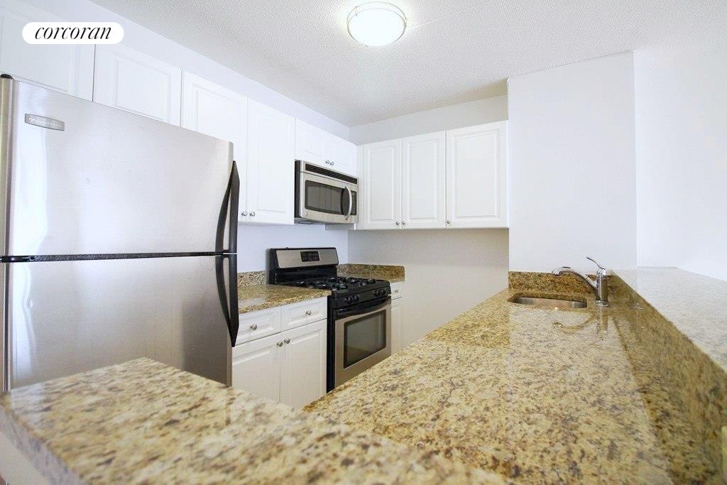303 West 21st Street Chelsea New York NY 10011