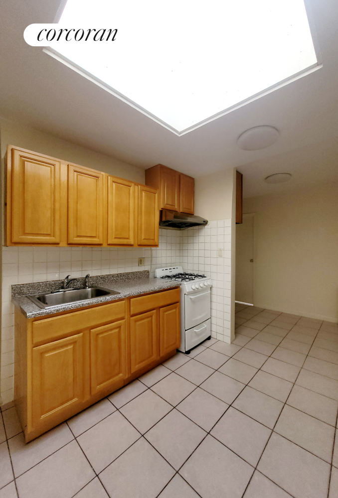 123 Avenue S Gravesend Brooklyn NY 11223