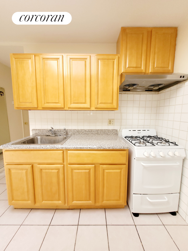 123 Avenue S Gravesend Brooklyn NY 11223