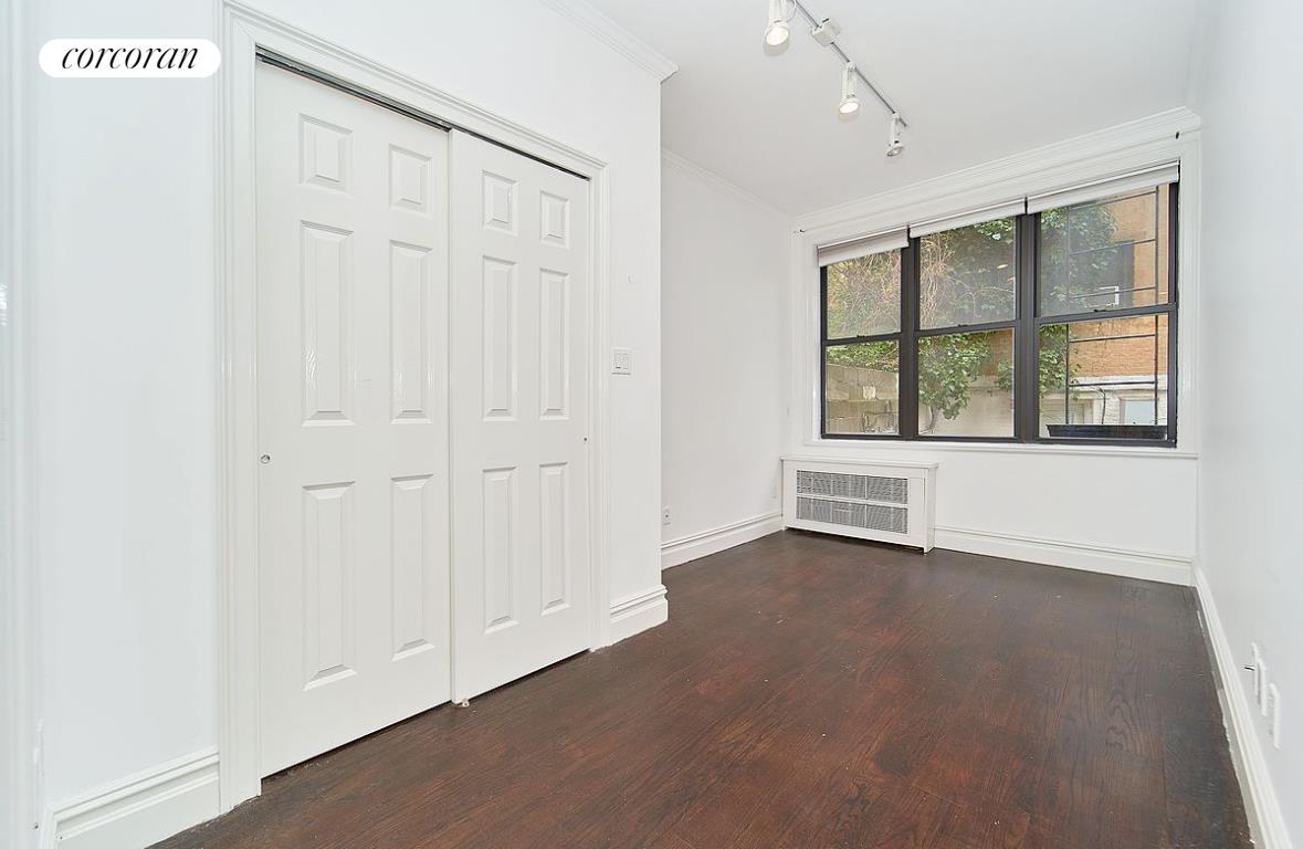 102 Greenwich Avenue W. Greenwich Village New York NY 10011