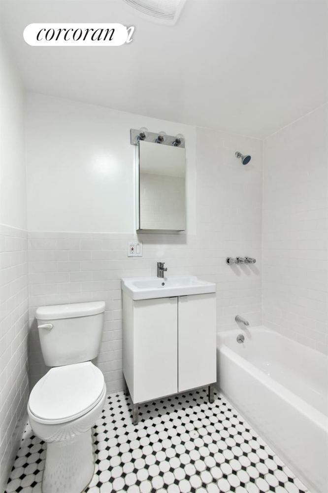 30 Horatio Street Greenwich Village New York NY 10014