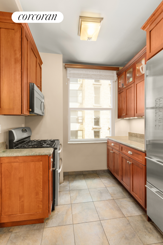 136 East 36th Street Murray Hill New York NY 10016