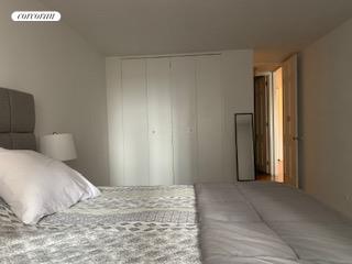 300 East 40th Street Murray Hill New York NY 10016