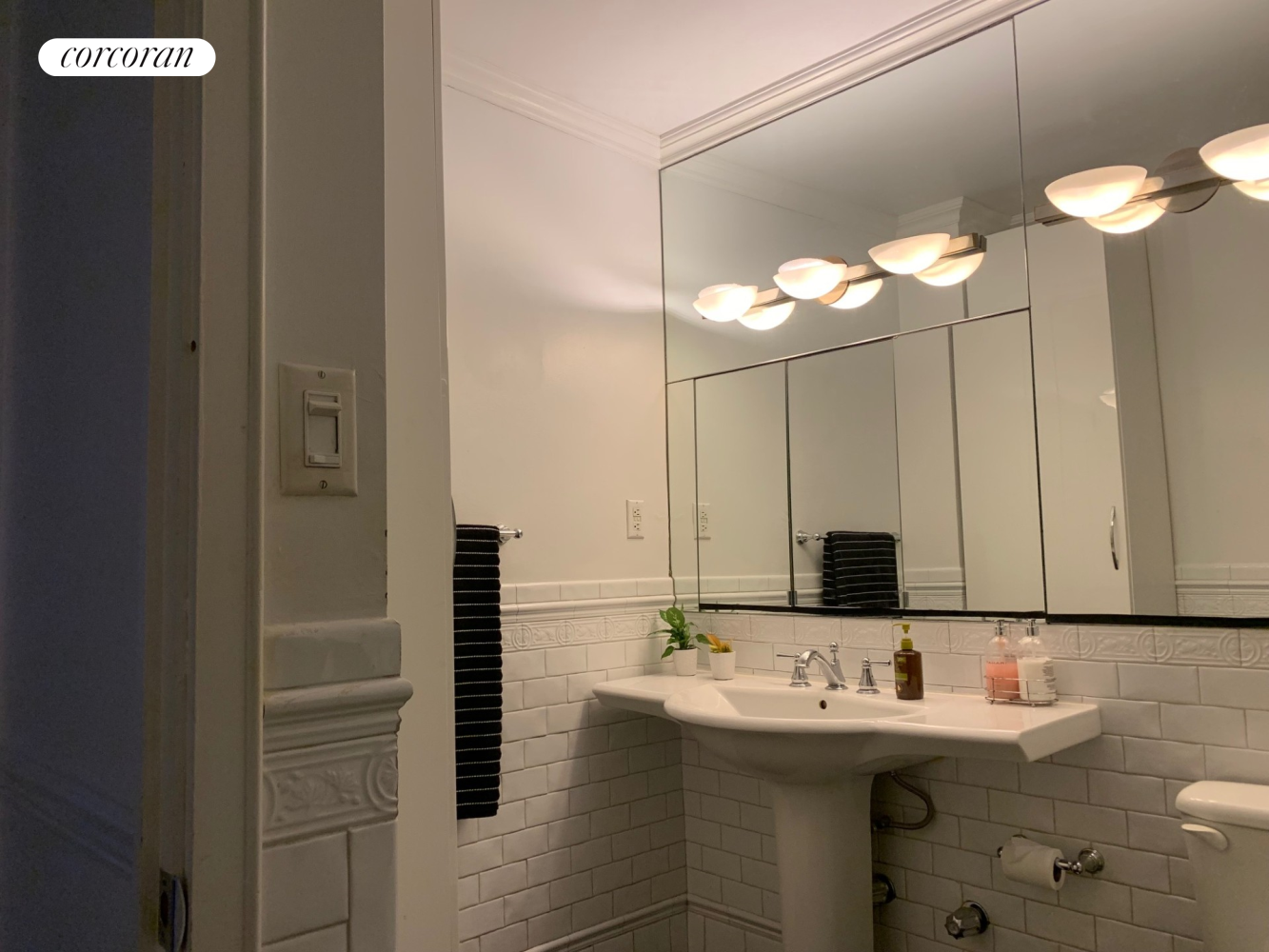 300 East 40th Street Murray Hill New York NY 10016