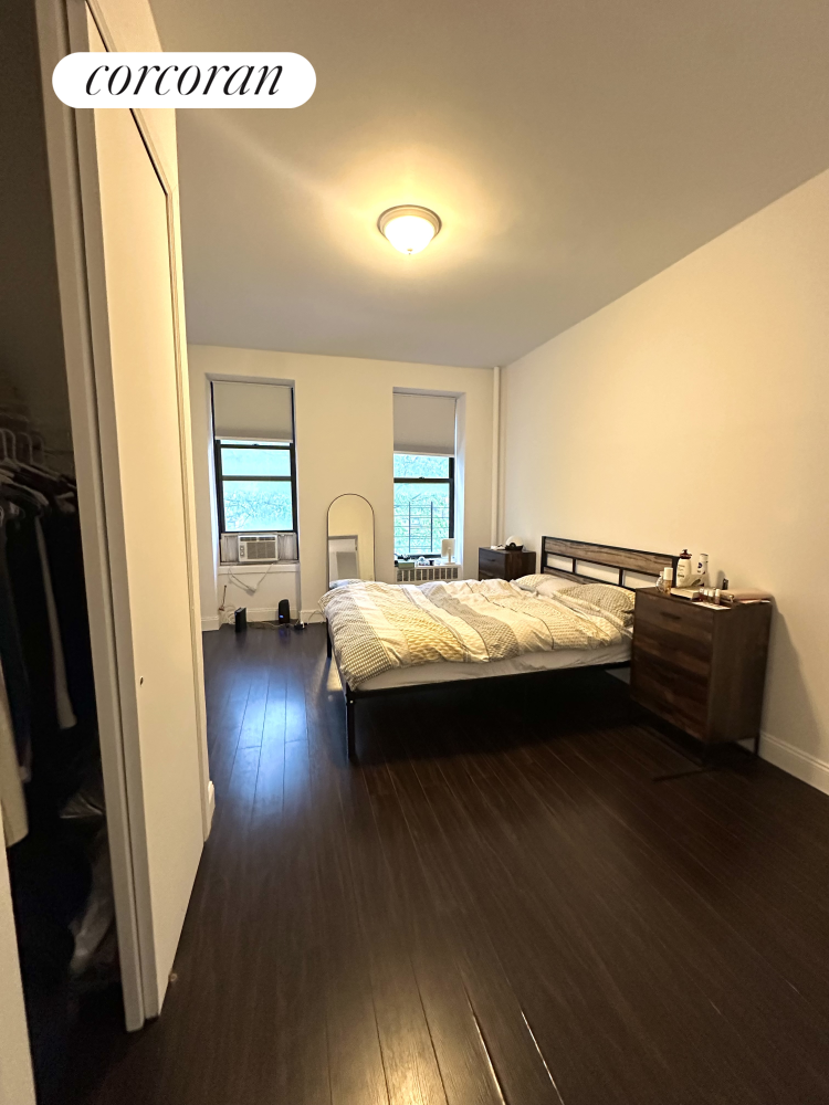 1580 First Avenue Upper East Side New York NY 10028