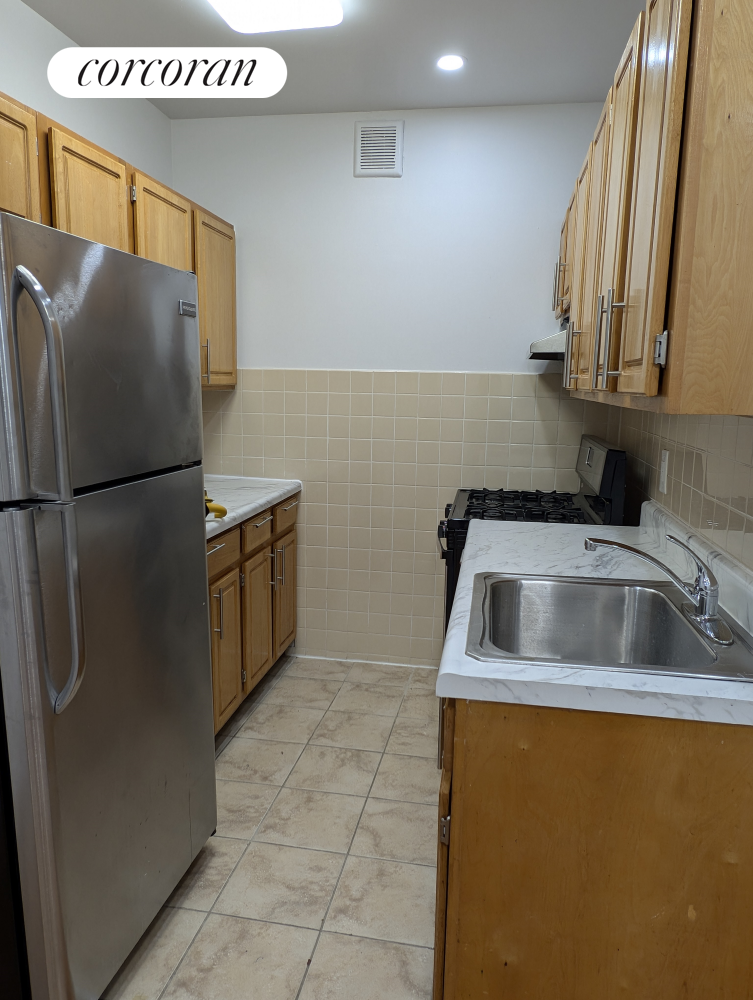 537 West 133rd Street West Harlem New York NY 10027