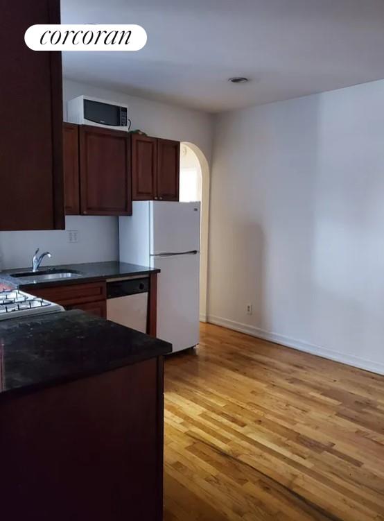 208 East 7th Street E. Greenwich Village New York NY 10009