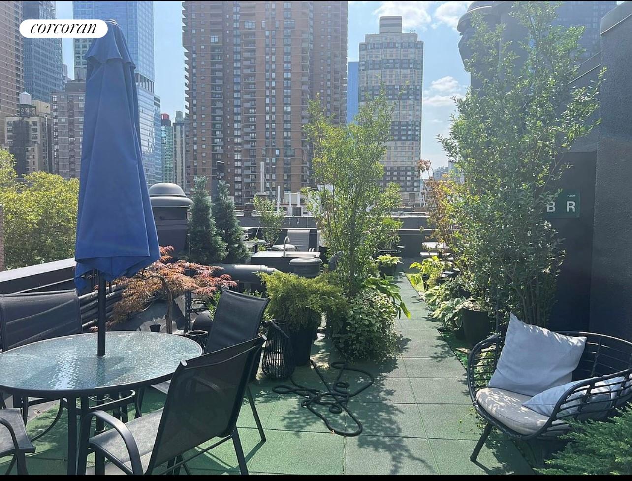 414 West 45th Street Clinton New York NY 10036