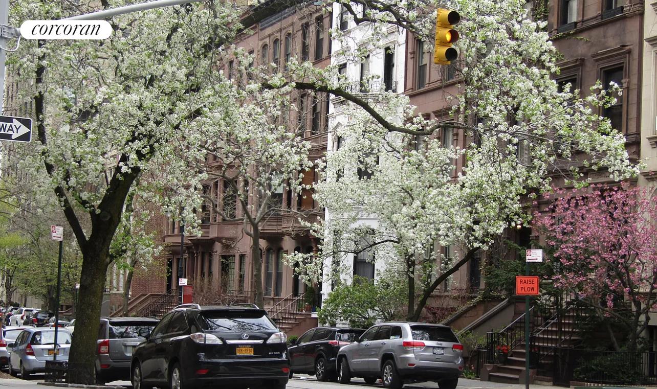 19 East 93rd Street Carnegie Hill New York NY 10128