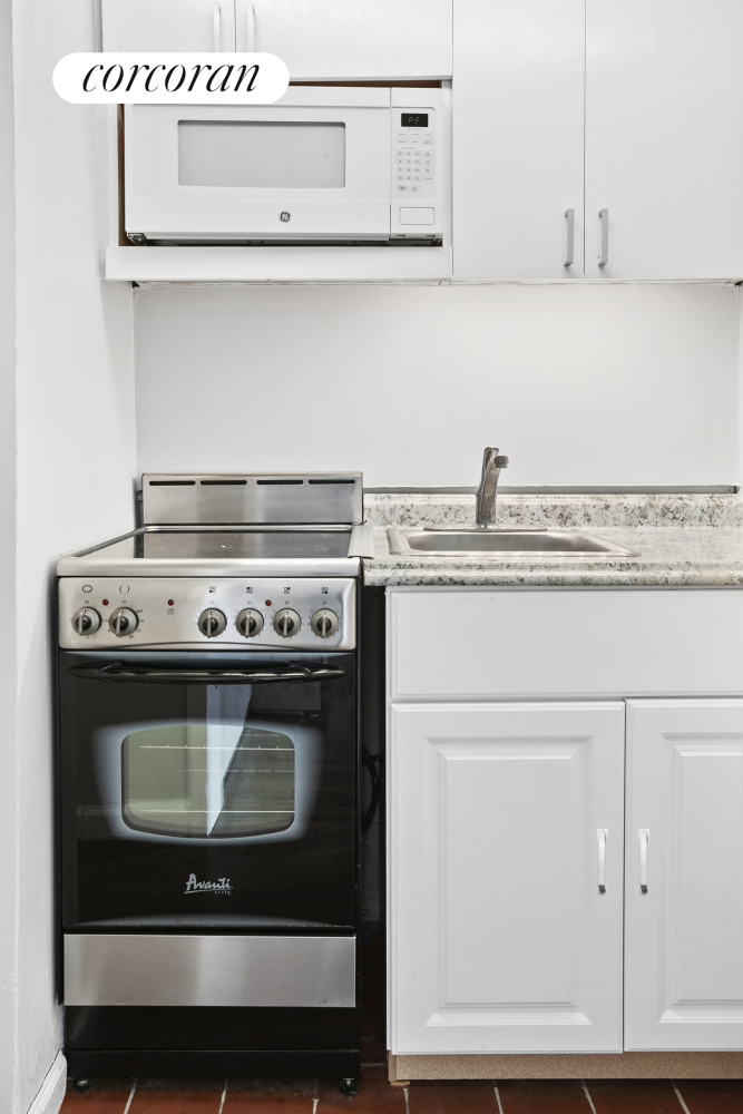 140 West 69th Street 124A Lincoln Square New York NY 10023