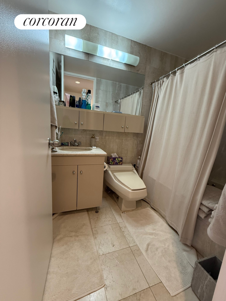 160 West 66th Street Lincoln Square New York NY 10023
