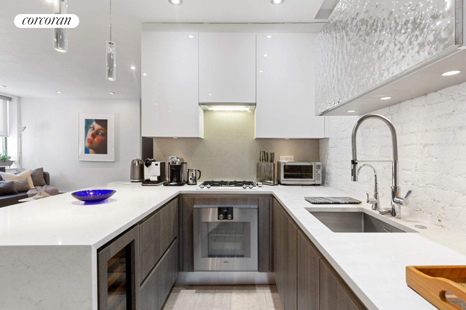 344 West 49th Street 4A Clinton New York NY 10019