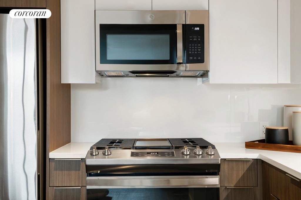 166-20 90th Avenue 1102 Jamaica Queens NY 11432