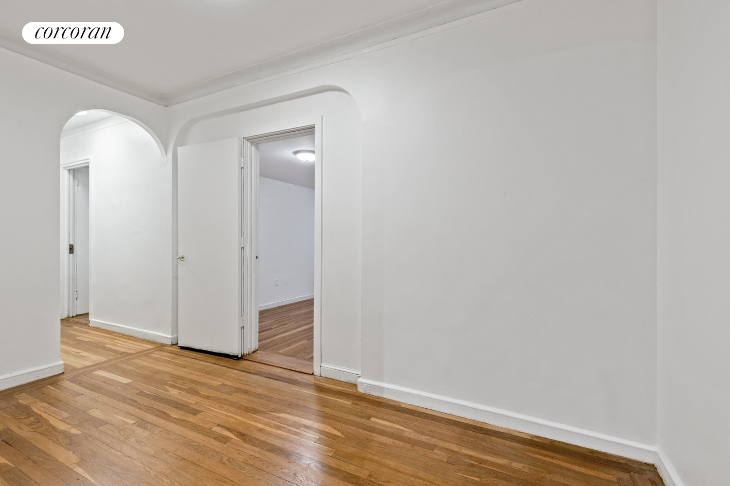 305 West 52nd Street 1K Clinton New York NY 10019
