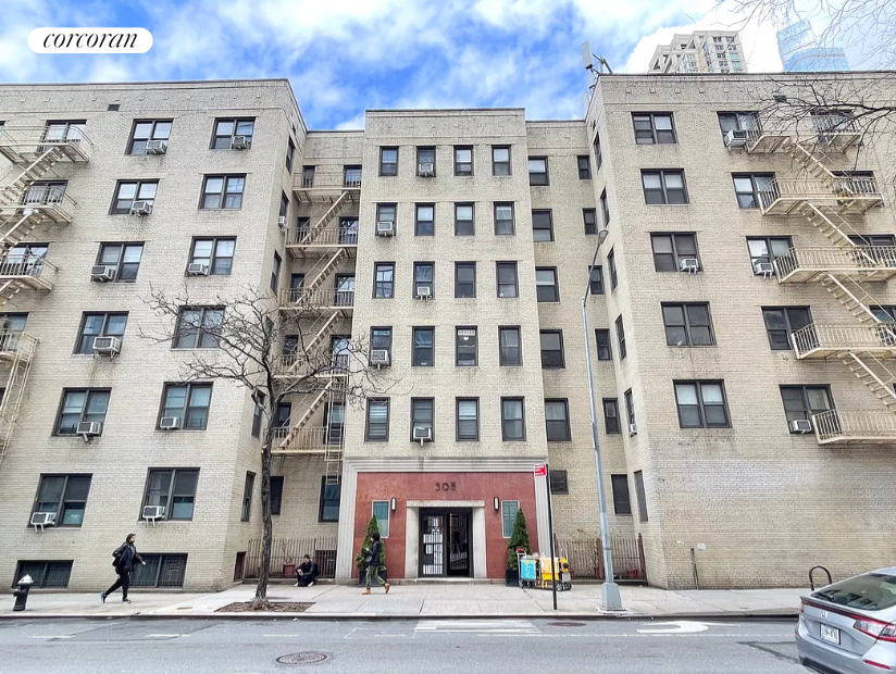305 West 52nd Street 1K Clinton New York NY 10019