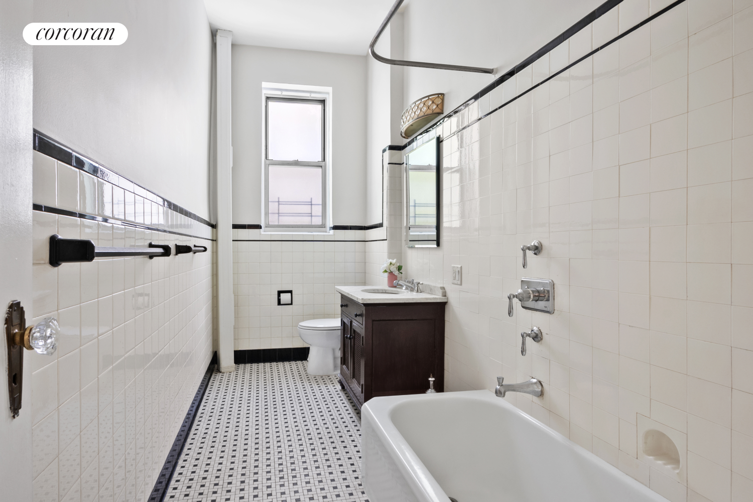 318 West 100th Street 1D Upper West Side New York NY 10025