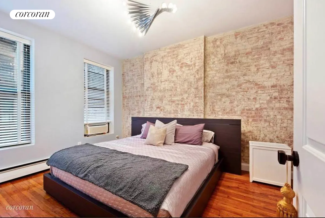 344 West 49th Street 4A Clinton New York NY 10019