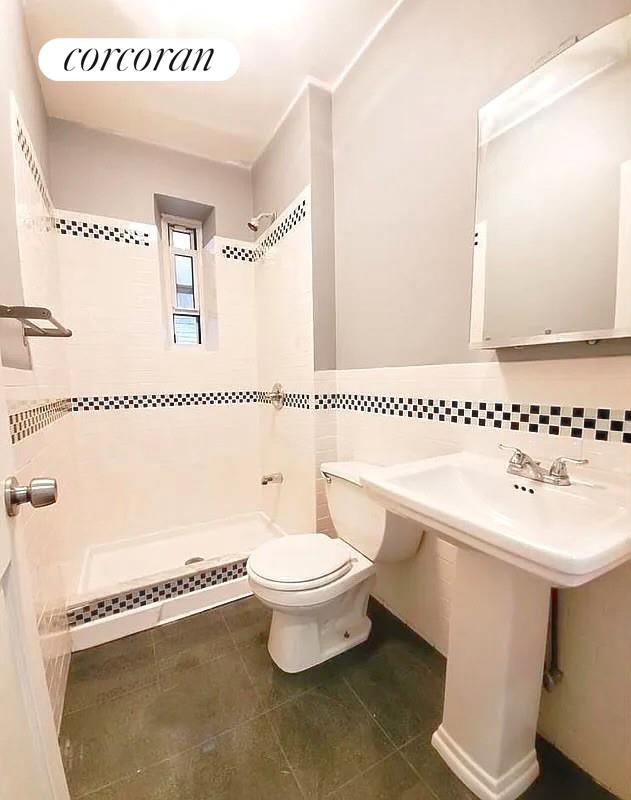 59 Fifth Avenue 2B Greenwich Village New York NY 10003