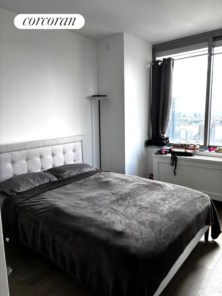 271 West 47th Street Midtown West New York NY 10036