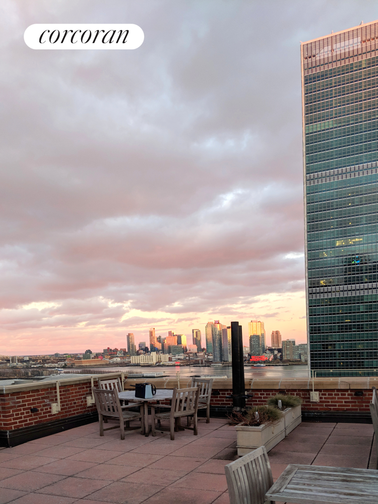 333 East 43rd Street Turtle Bay New York NY 10017