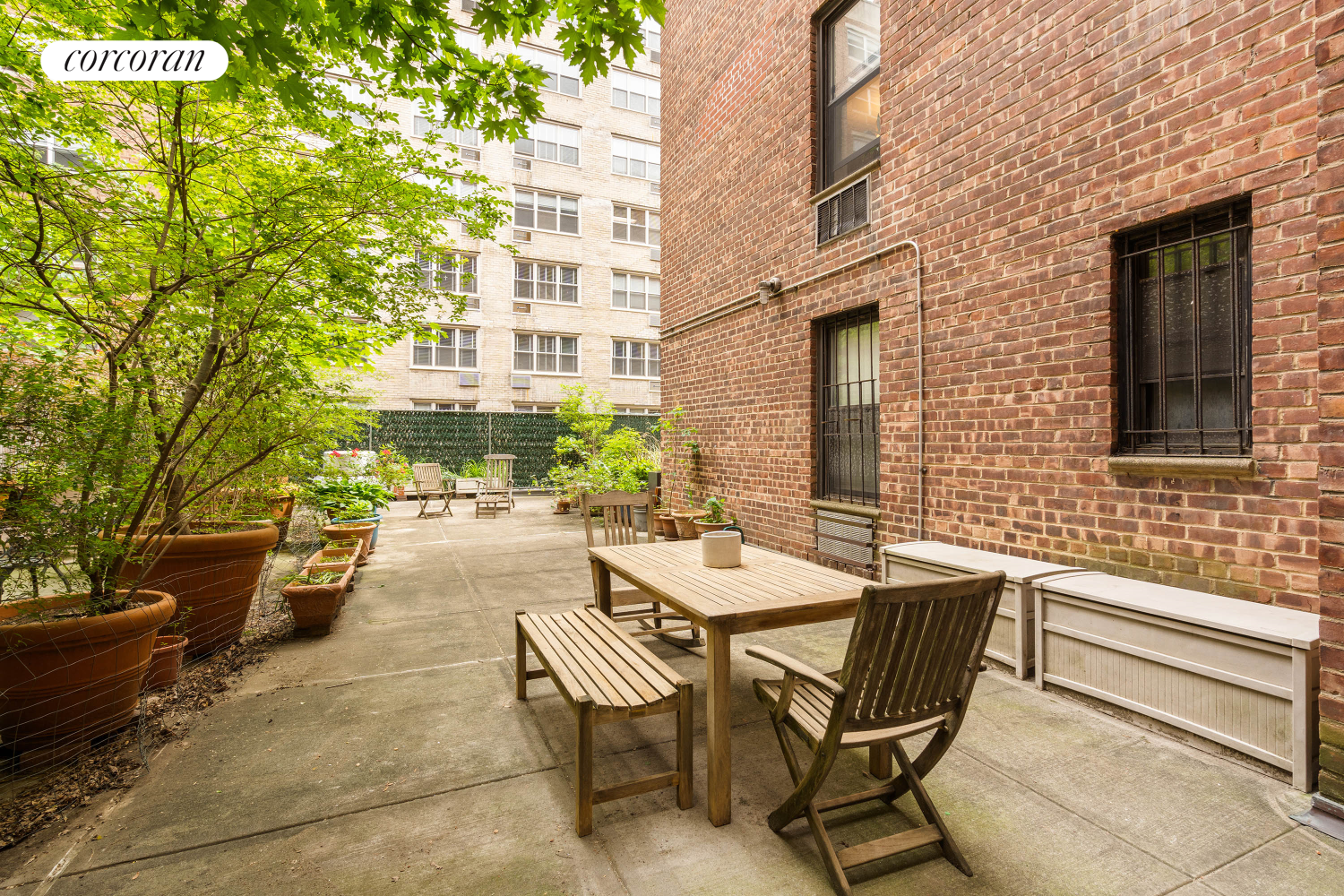 211 East 18th Street Gramercy Park New York NY 10003
