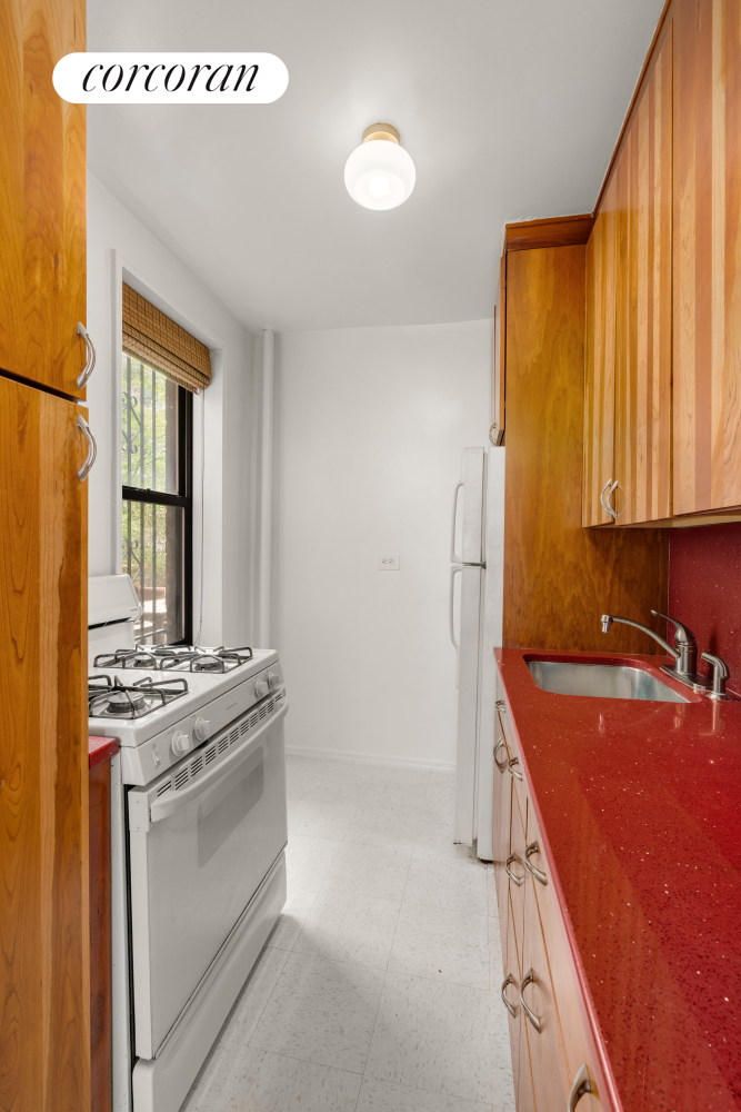 211 East 18th Street Gramercy Park New York NY 10003
