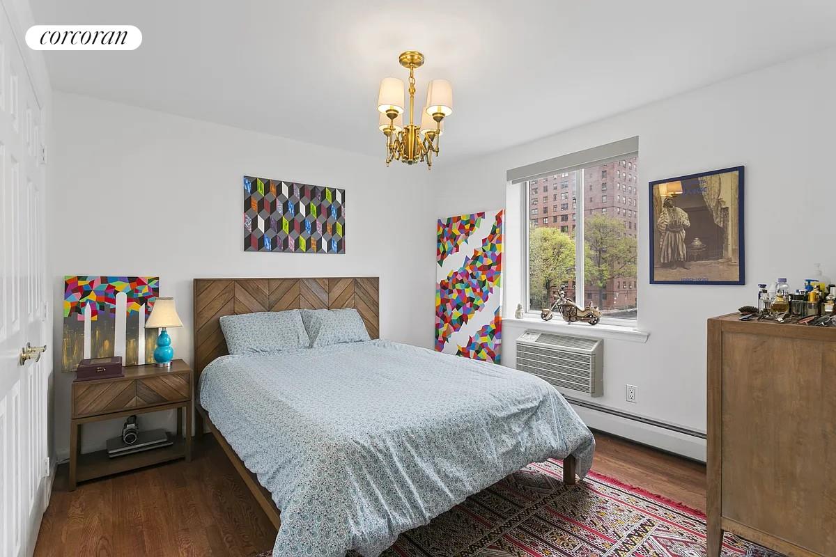 753 East 5th Street E. Greenwich Village New York NY 10009