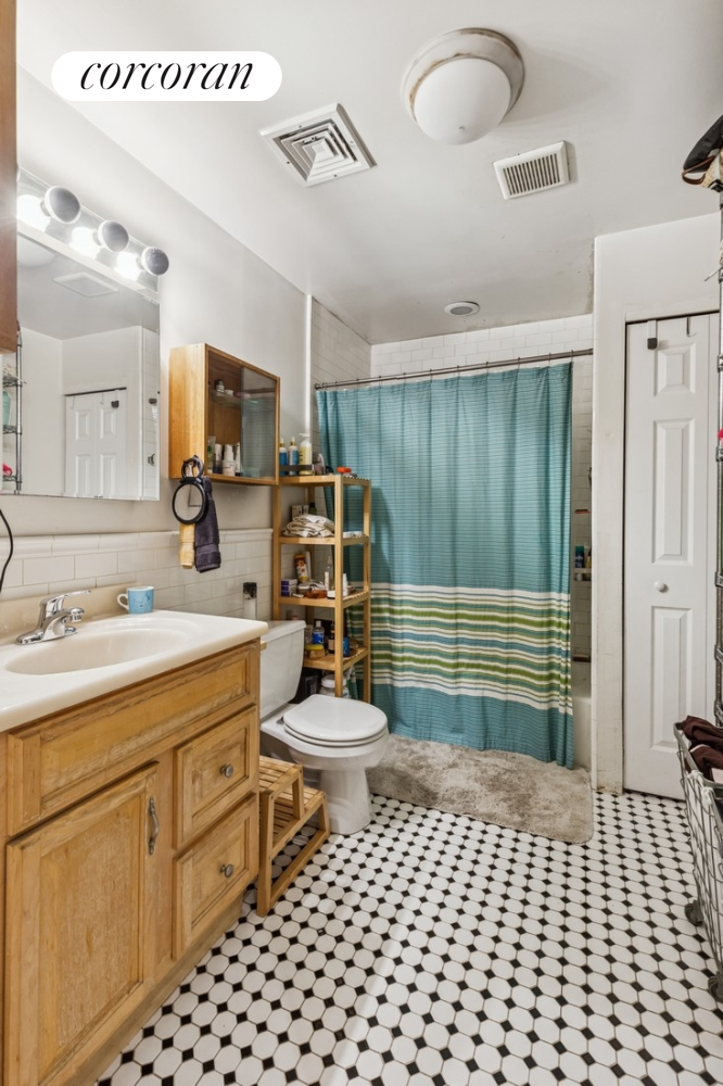 184 Sackett Street 1 Carroll Gardens Brooklyn NY 11231