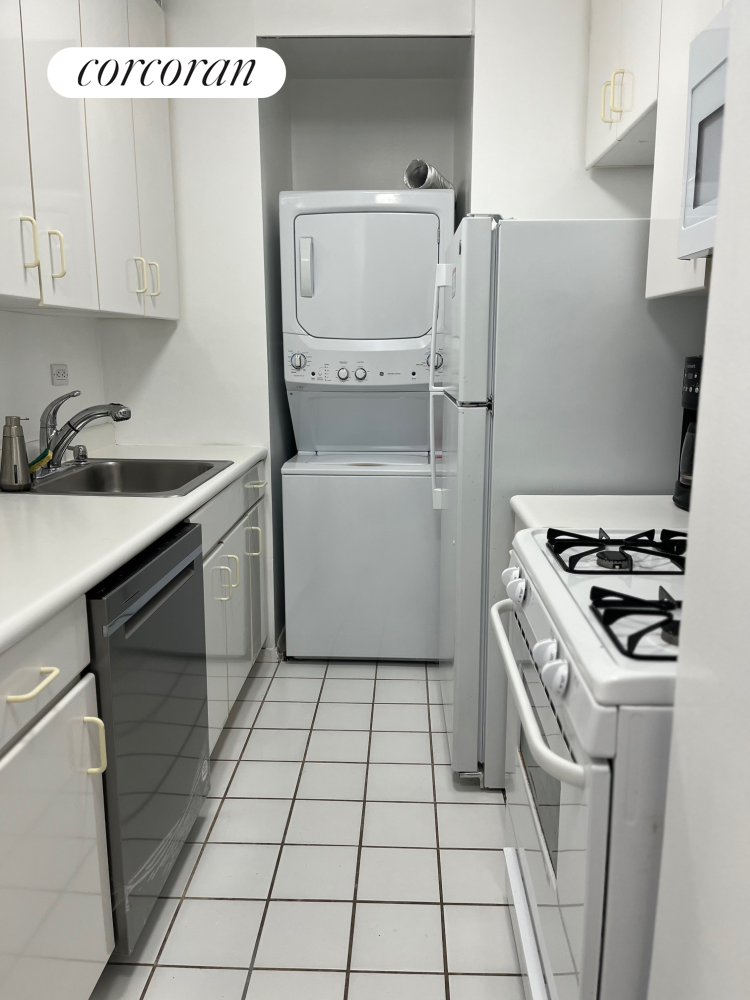 161 West 61st Street Lincoln Square New York NY 10023