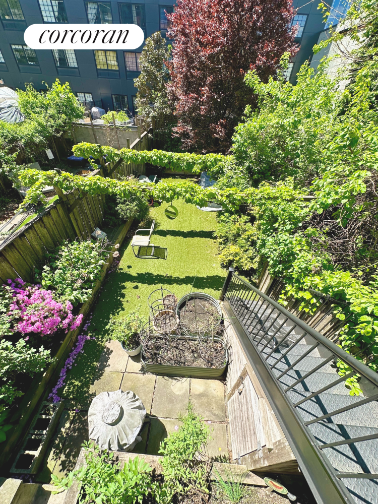 556 Washington Avenue Clinton Hill Brooklyn NY 11238