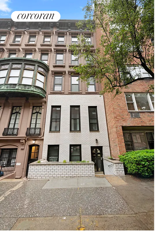 47 West 71st Street Lincoln Square New York NY 10023