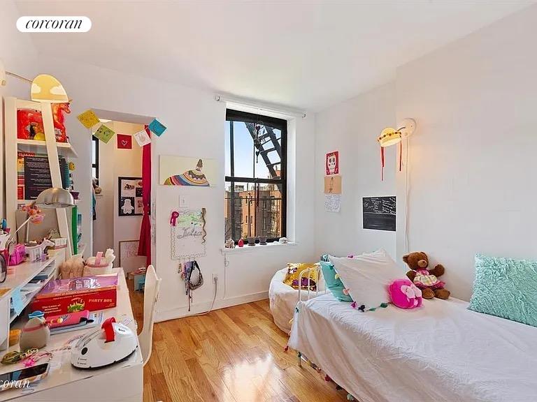140 Warren Street Cobble Hill Brooklyn NY 11201