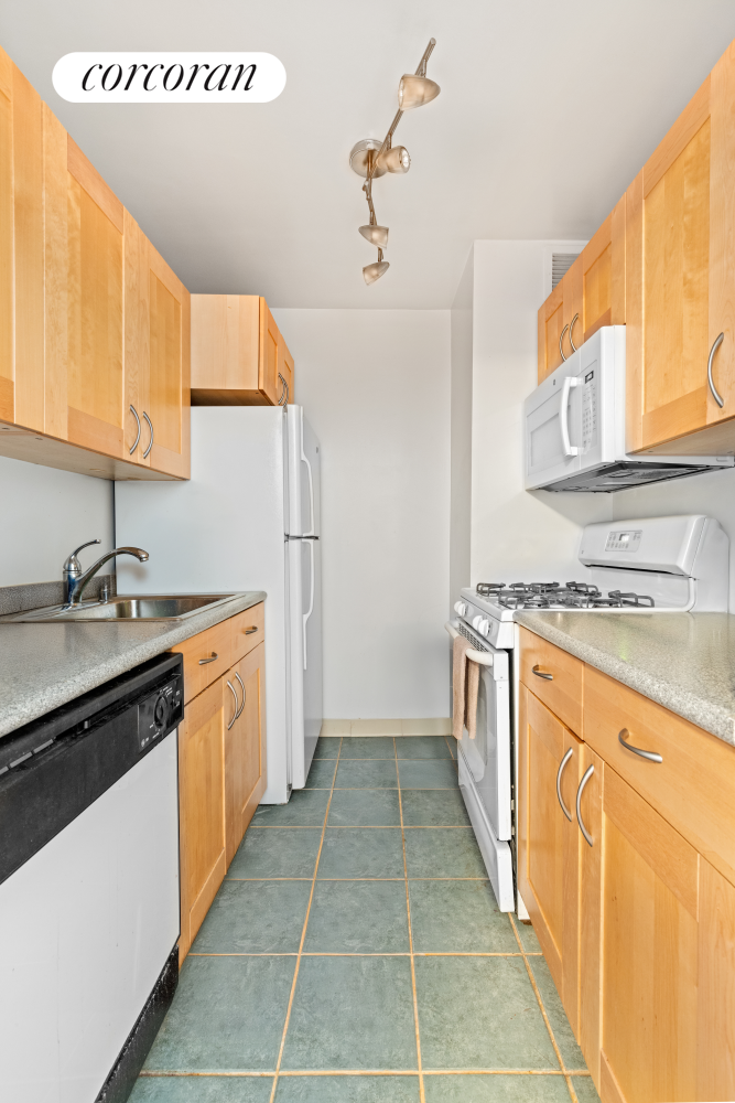 404 East 79th Street Upper East Side New York NY 10075