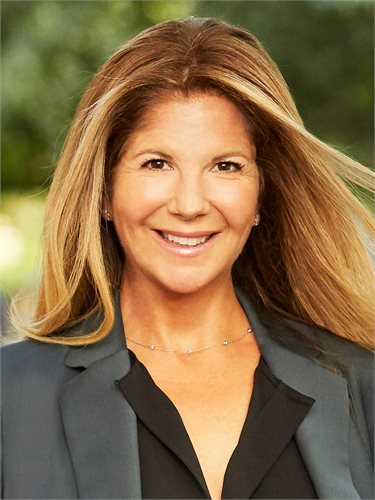 Jessica L Buchman