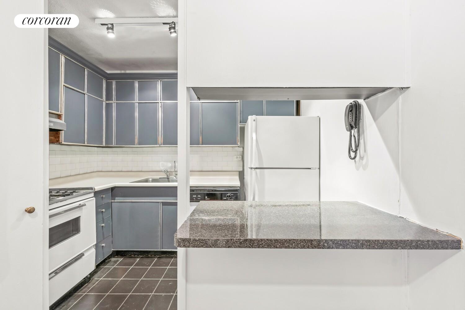 300 East 40th Street Murray Hill New York NY 10016
